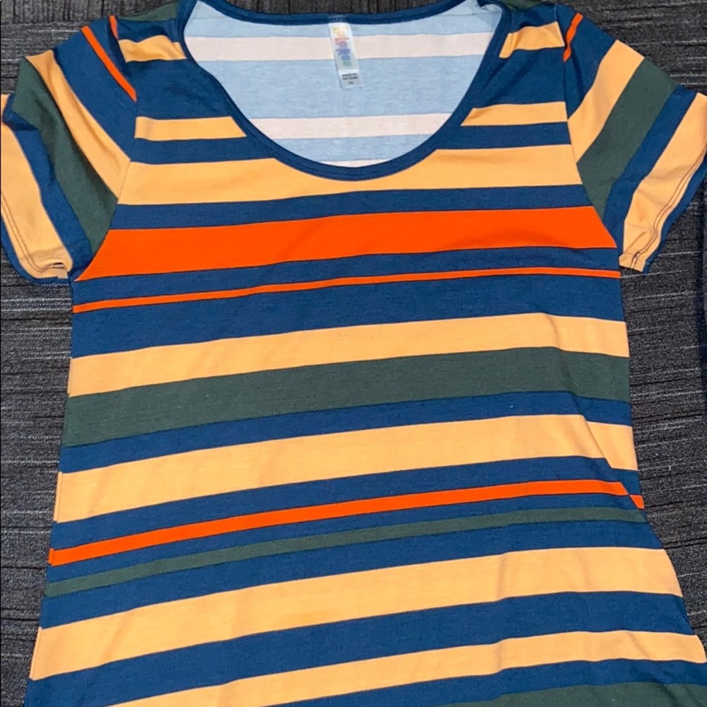 LuLaRoe short sleeve!